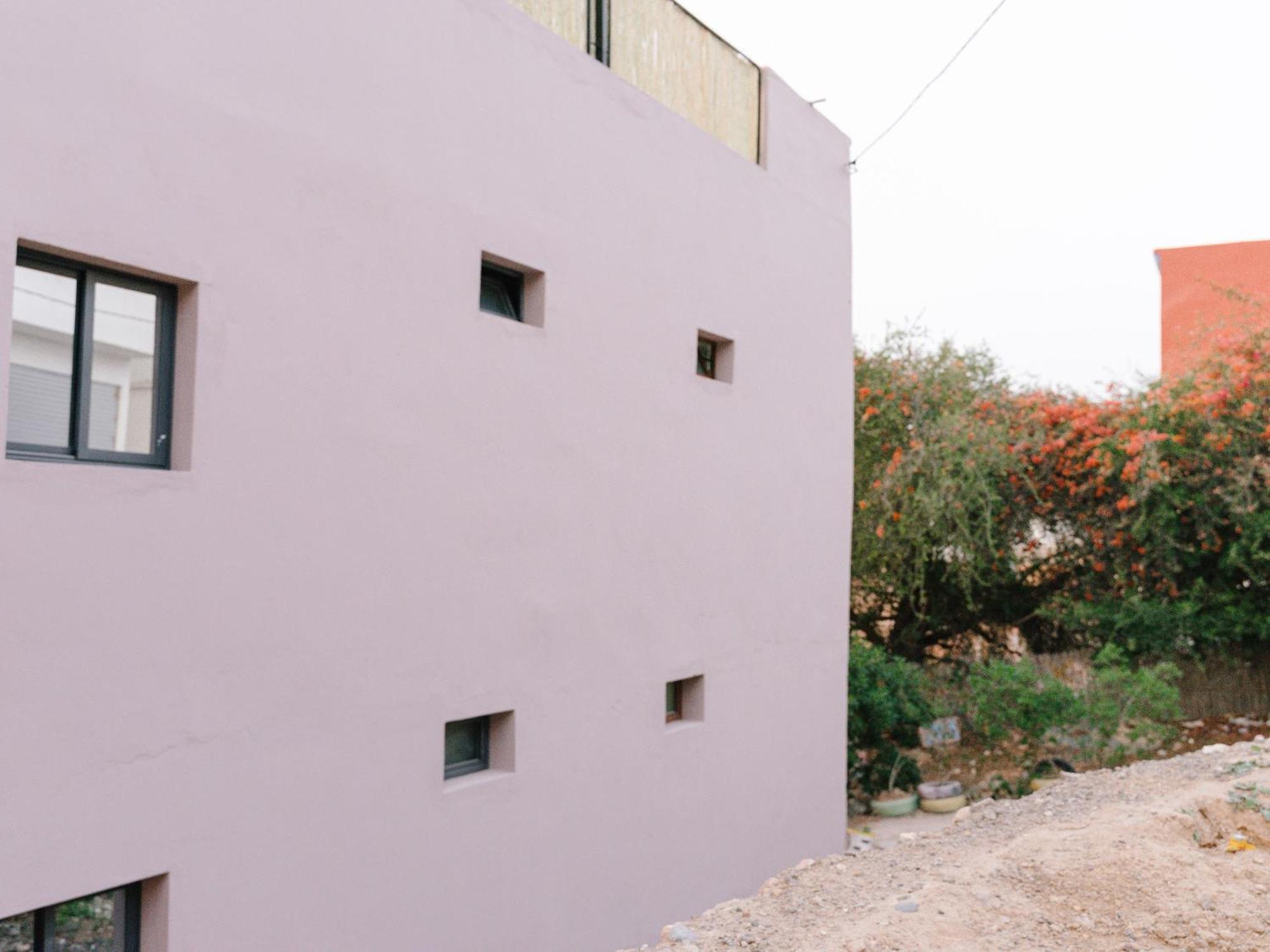 Santacruz Surf Camp Hostel Tamraght Exterior photo